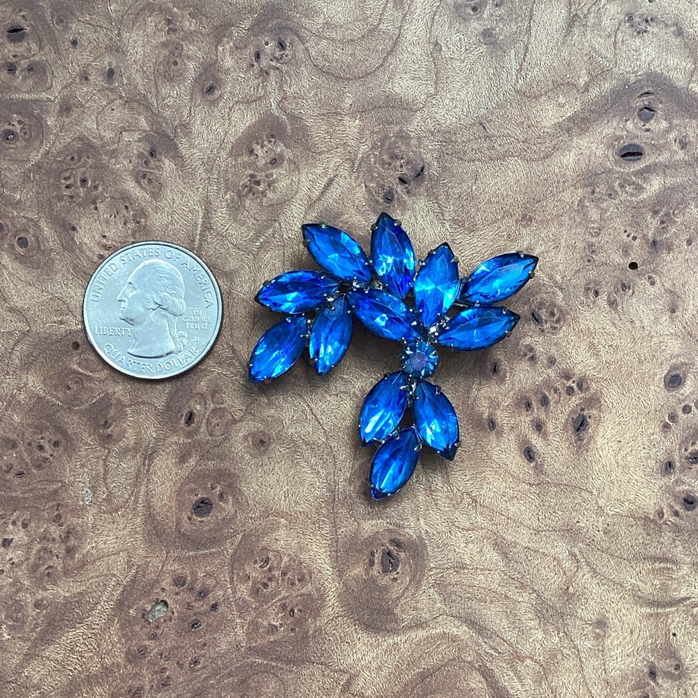 Royal Blue Crystal Floral Brooch for Women